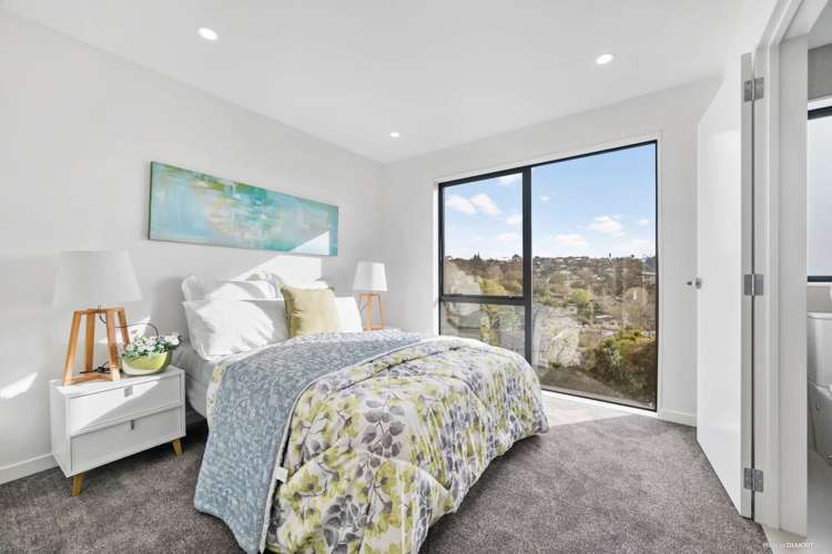 3/28 Ludlow Terrace Totara Vale_5