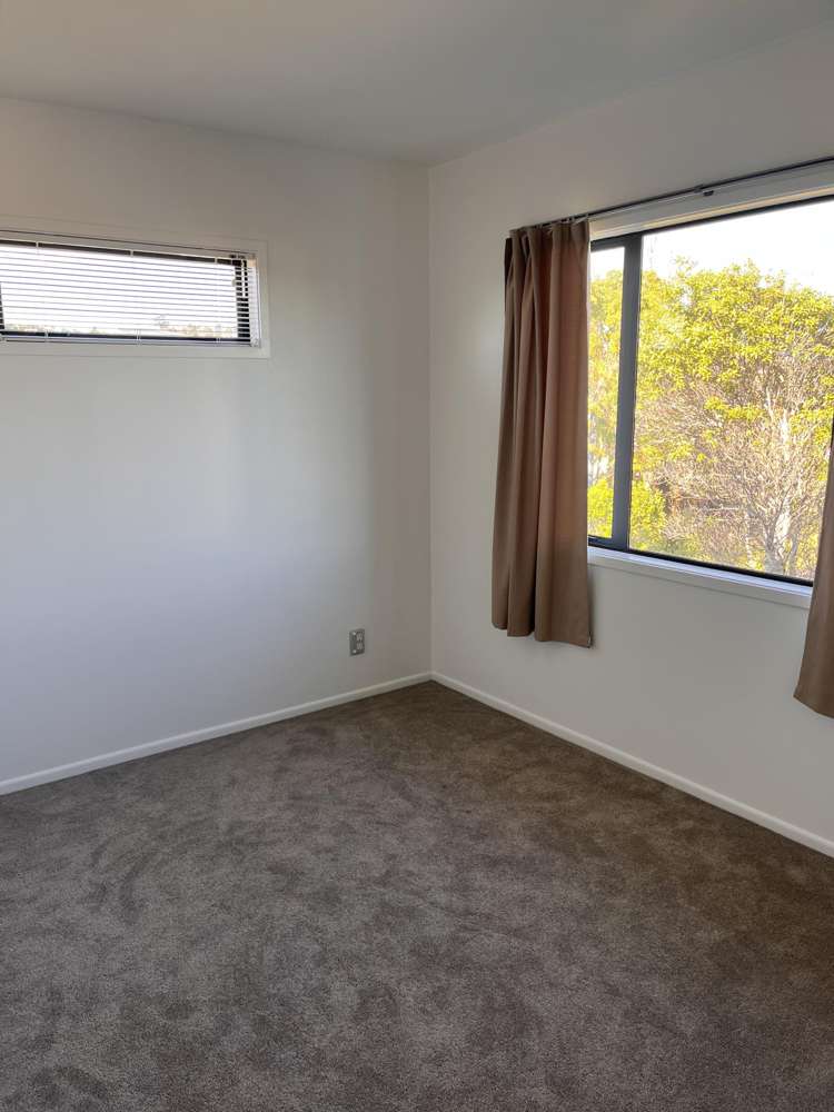 39/2 Armoy Drive East Tamaki_16