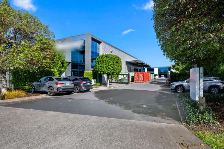 124 Bush Road Albany_3