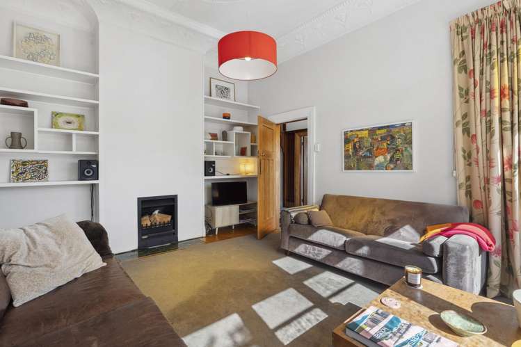 12 Leicester Street North East Valley_12