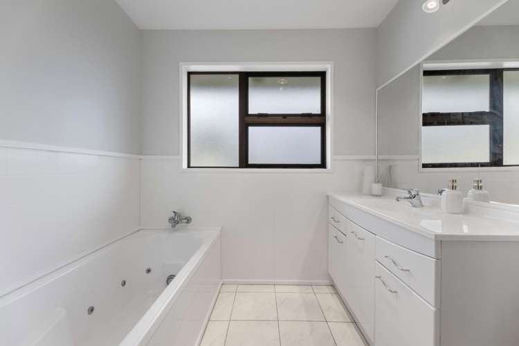 1 Cherry Lane Milton_18