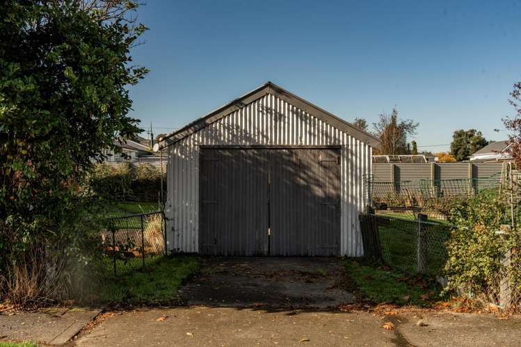 33 Shakespeare Street Milton_19