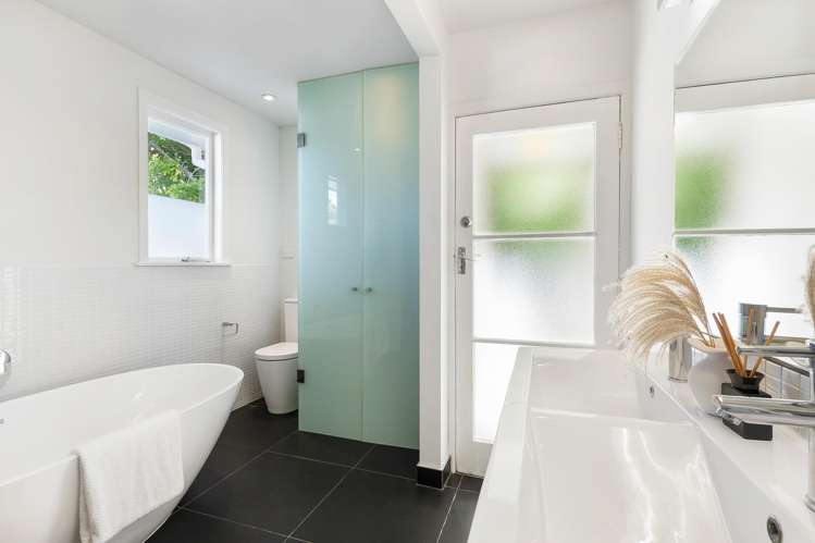 40 Paragon Avenue Beach Haven_10