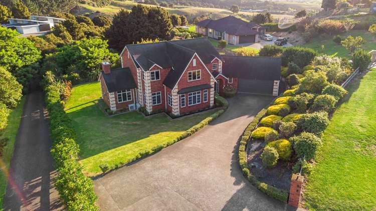 16 Michael Bosher Way Flat Bush_34