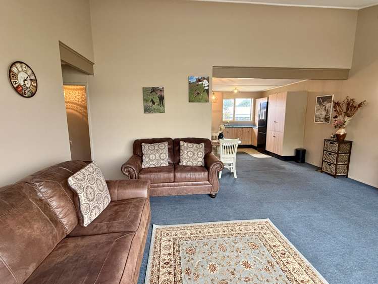 2/64 Hensley Street Gladstone_14