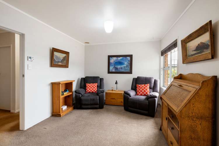 8 Malcolm Street Riverlea_13