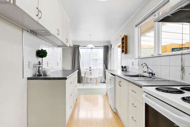 5a Woodvale Road Glen Eden_7