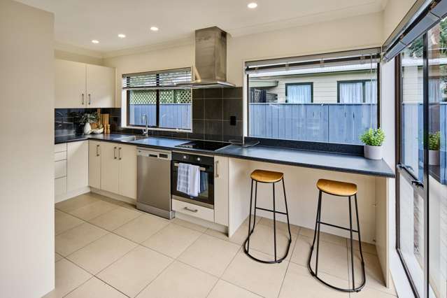 41 Owen Street Belmont_2