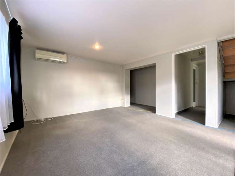 4 Madison Place Forrest Hill_13