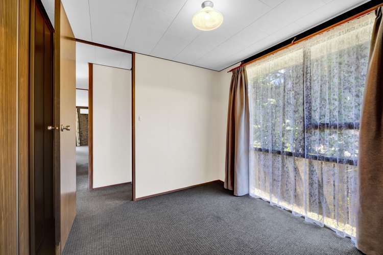 7 Lindaver Grove Merrilands_8