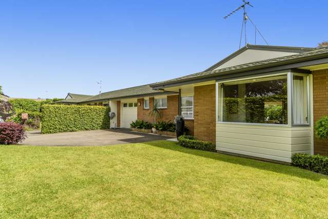 9a Strathmore Way Matua_1