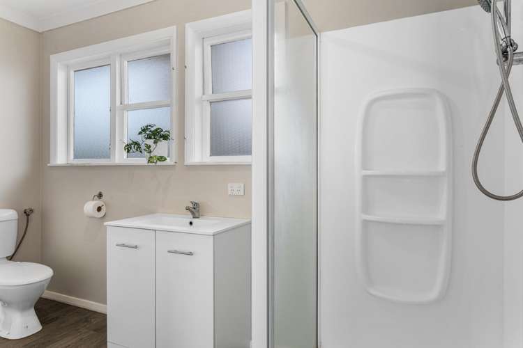 7 River Road Kawerau_11