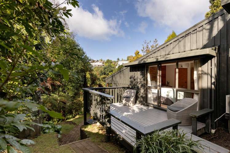 18 Fairmont Terrace Otumoetai_26