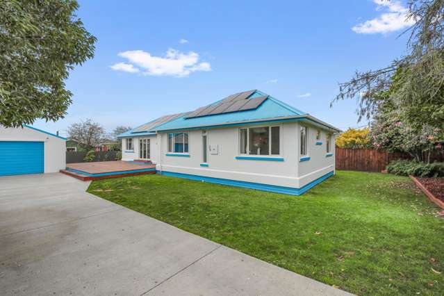 Solar, Double Glazed & Renovated
