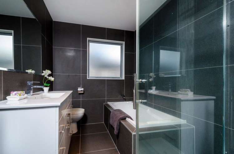 21 Pohutukawa Parade Riverhead_13