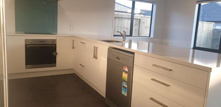 9 Tiria Drive 1131_11