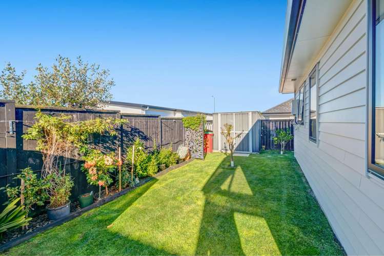 4 Spark Road Wainui_24