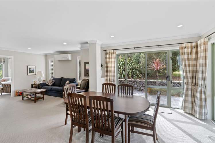 43 Tussock Lane_5