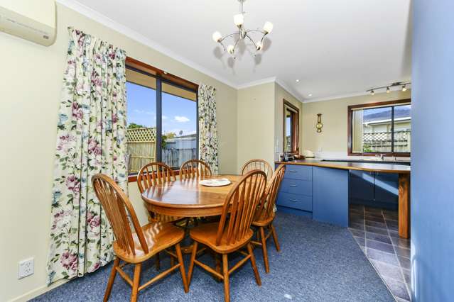 14a Poaka Avenue Dinsdale_2