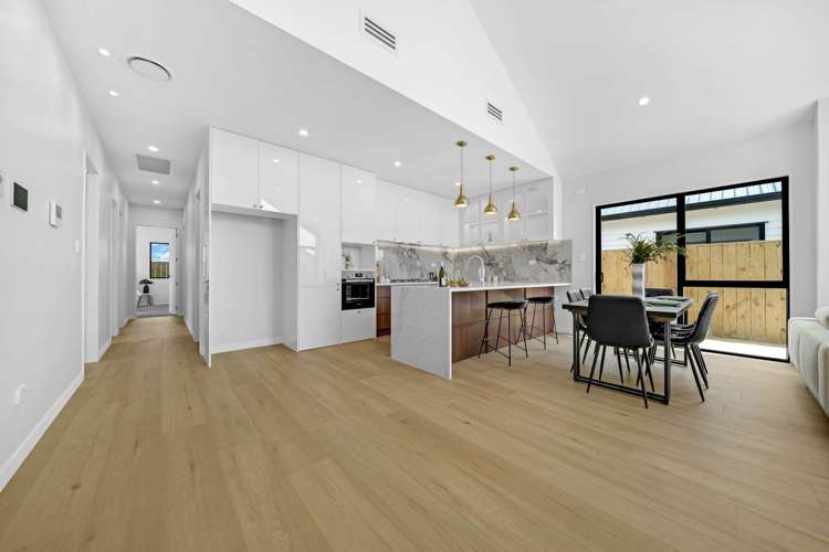 10 Tuwai Crescent Papakura_13