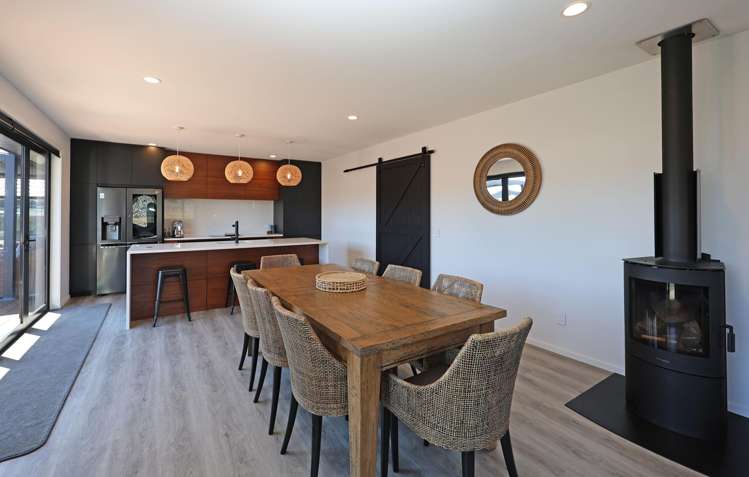 2 Albert Place Otematata_4