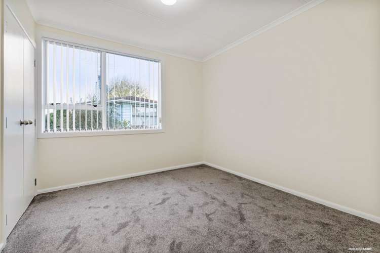 24 Olive Crescent Papatoetoe_13