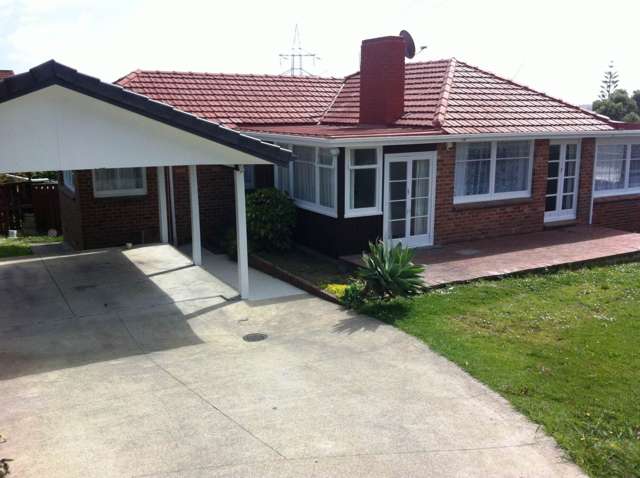 LOVELY MODERN 3 BEDROOM HOME