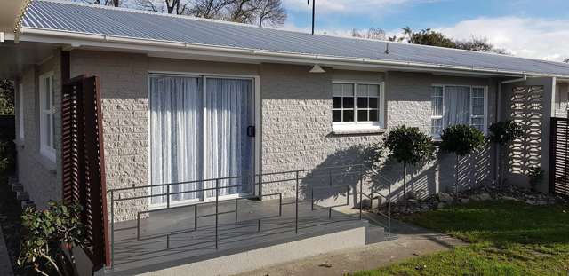 2/11 Leicester Street Stoke_2