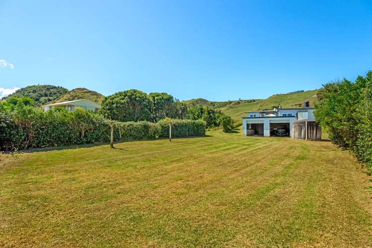 118 Newcastle Street Māhia_19