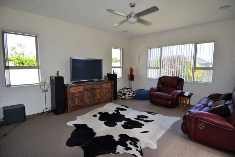 16 Dolphin Parade Bell Block_8