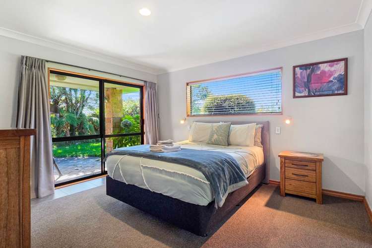 15 Brook Place Springfield_9