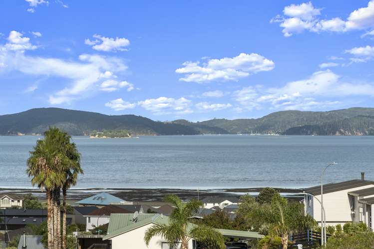 6 Brampton Road Snells Beach_1