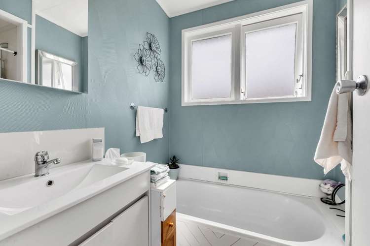 37 Fairfield Road Hawera_18