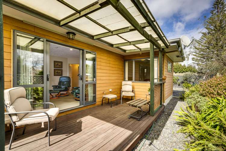 2/16 Alan Styles Place Greenmeadows_12