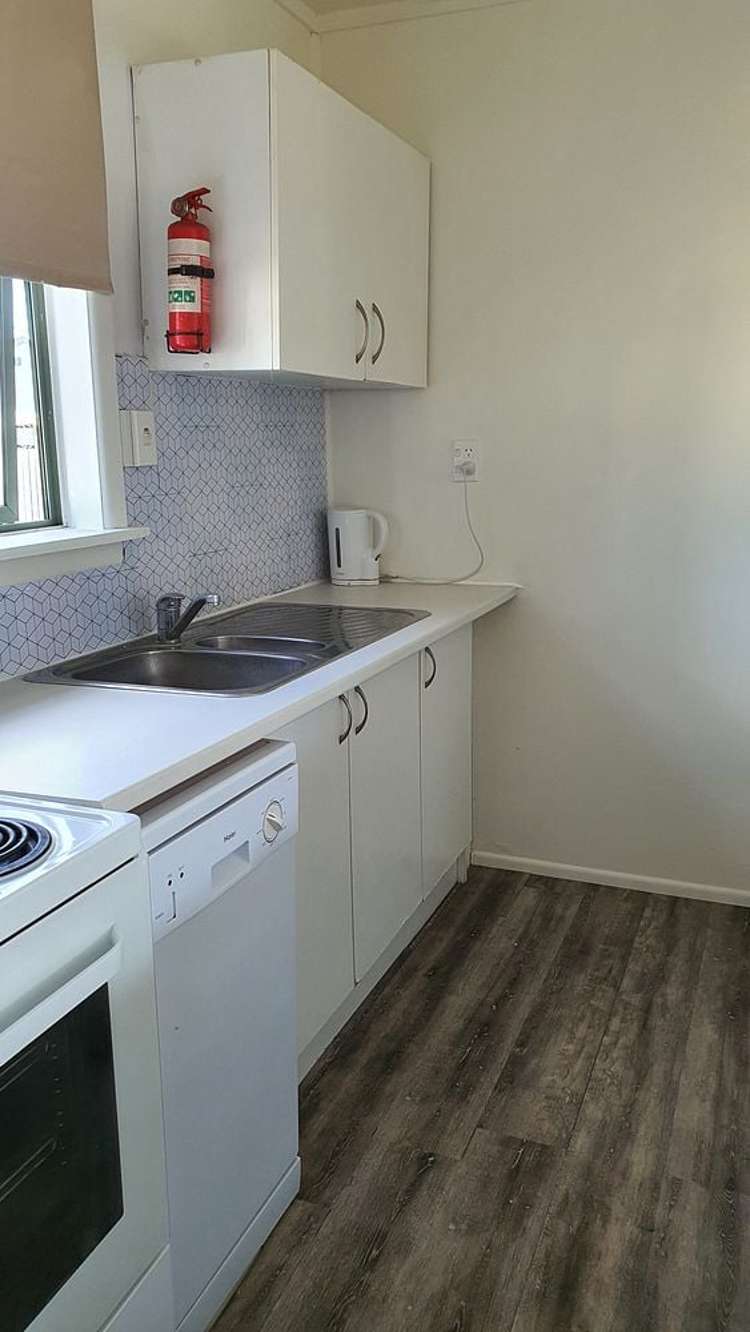 11A Henderson Crescent_0