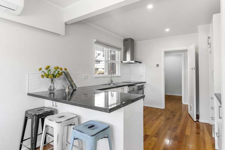 103 Kenmore Street Newlands_25