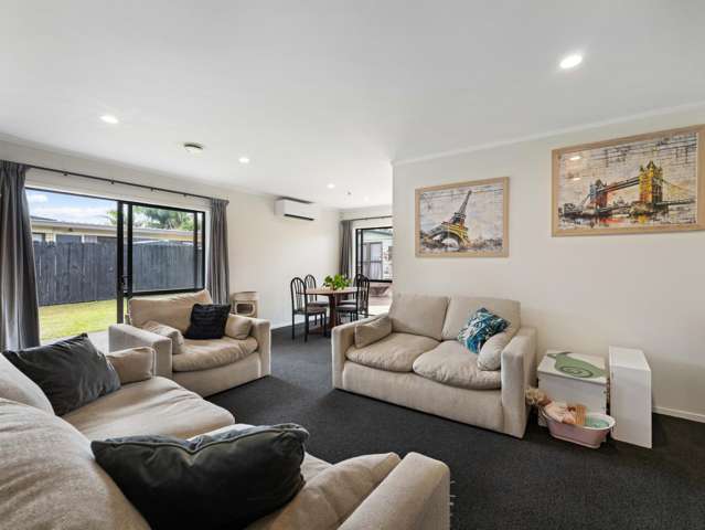 26 Beaumaris Way Conifer Grove_4