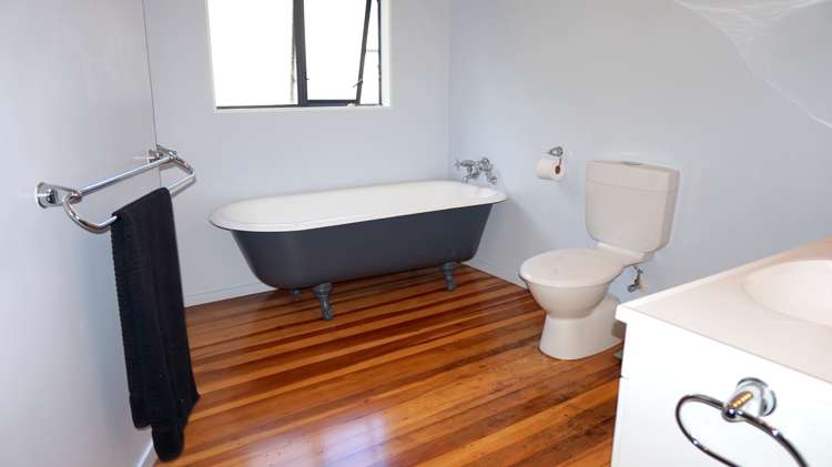 19 Convent Road Otaki_9