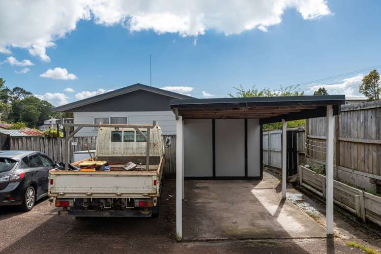 2/8 Helena Street Massey_15