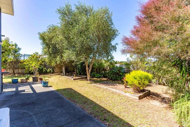 4 Sandpiper Lane Mangawhai Heads_24