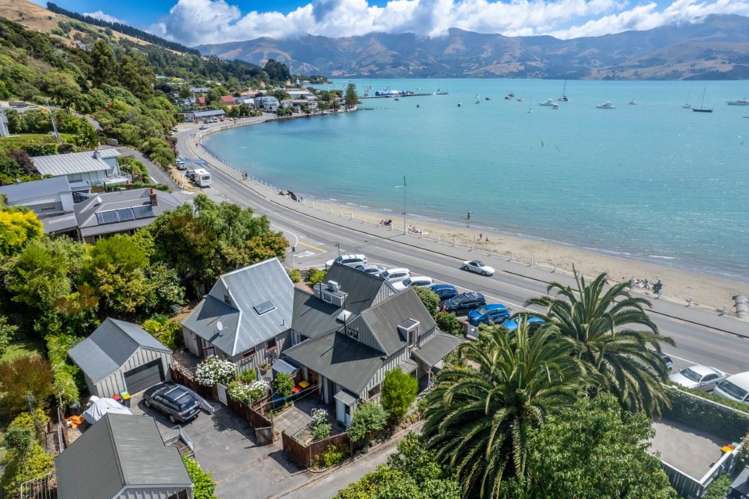 3a Beach Road Akaroa_22