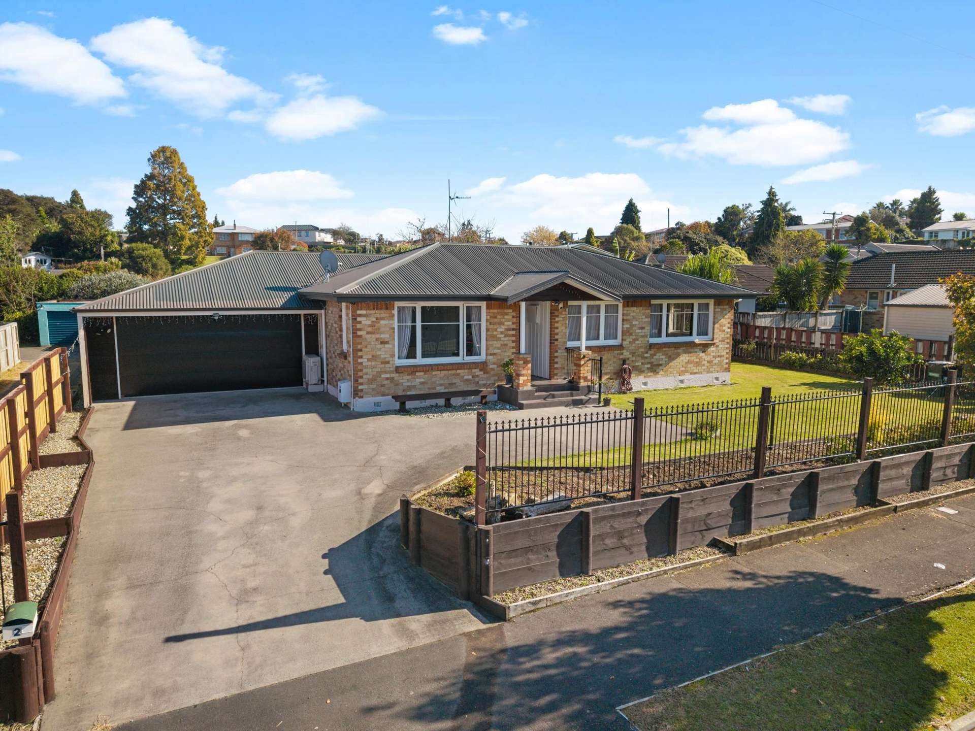 2 Michael Avenue Dinsdale_0