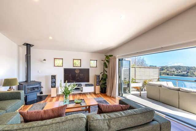 48 Burrell Road Oneroa_2