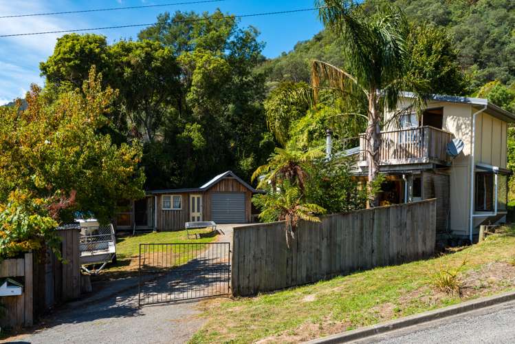 14 Angle Street Picton_13