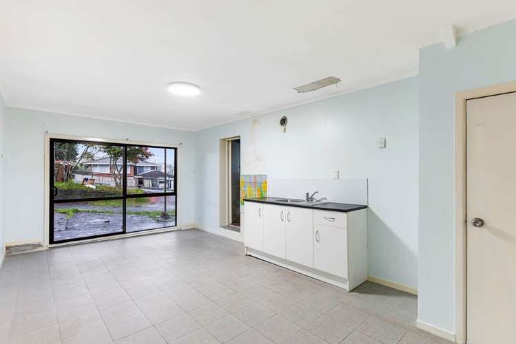 75 Archers Road Hillcrest_28