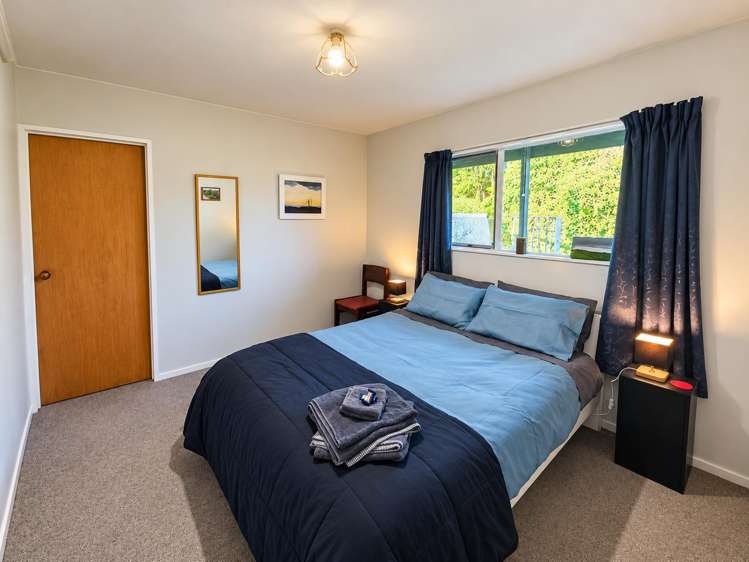 24 Pauareka Road Haast_6