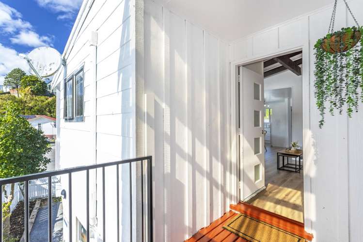 10 Harold Grove Stokes Valley_6