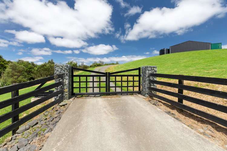 654 West Coast Road Makarau_12