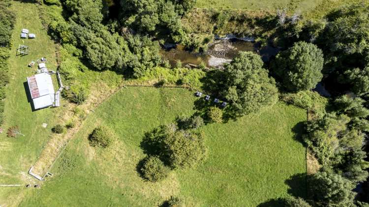 1182 Opaki Kaiparoro Road Mauriceville_9