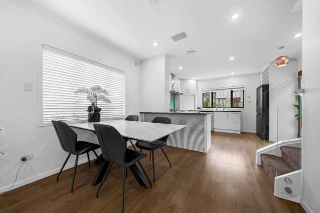 7 Paloma Court Hill Park_4